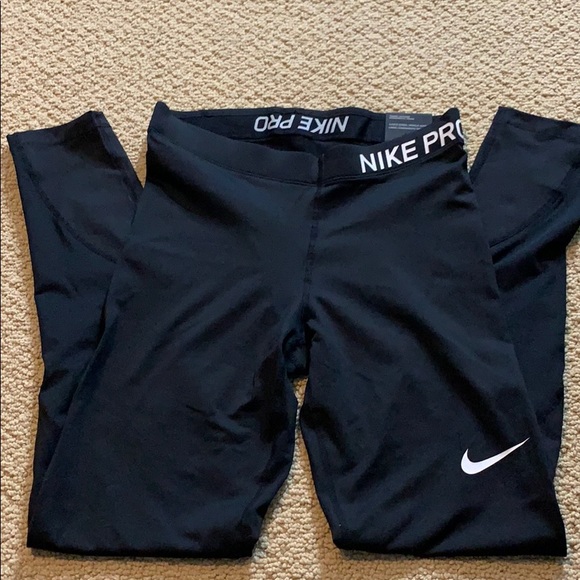 Nike Pants - Women’s Nike Leggings